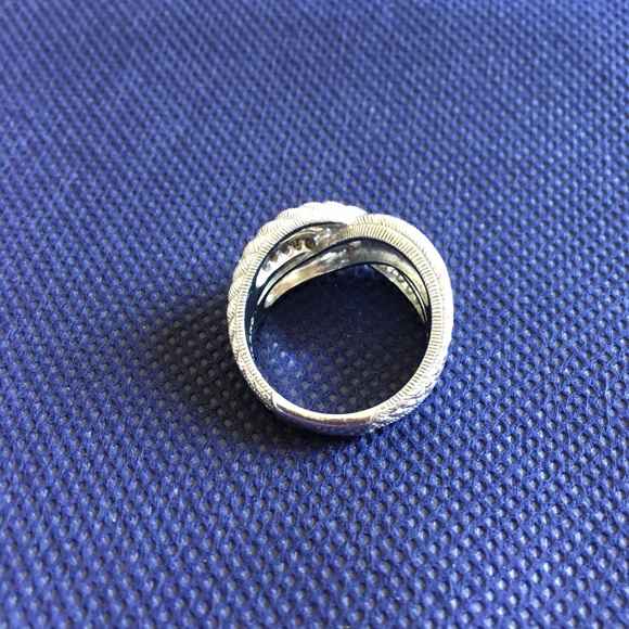 Pre-Loved Judith Ripka X Band Ring! - Picture 6 of 7